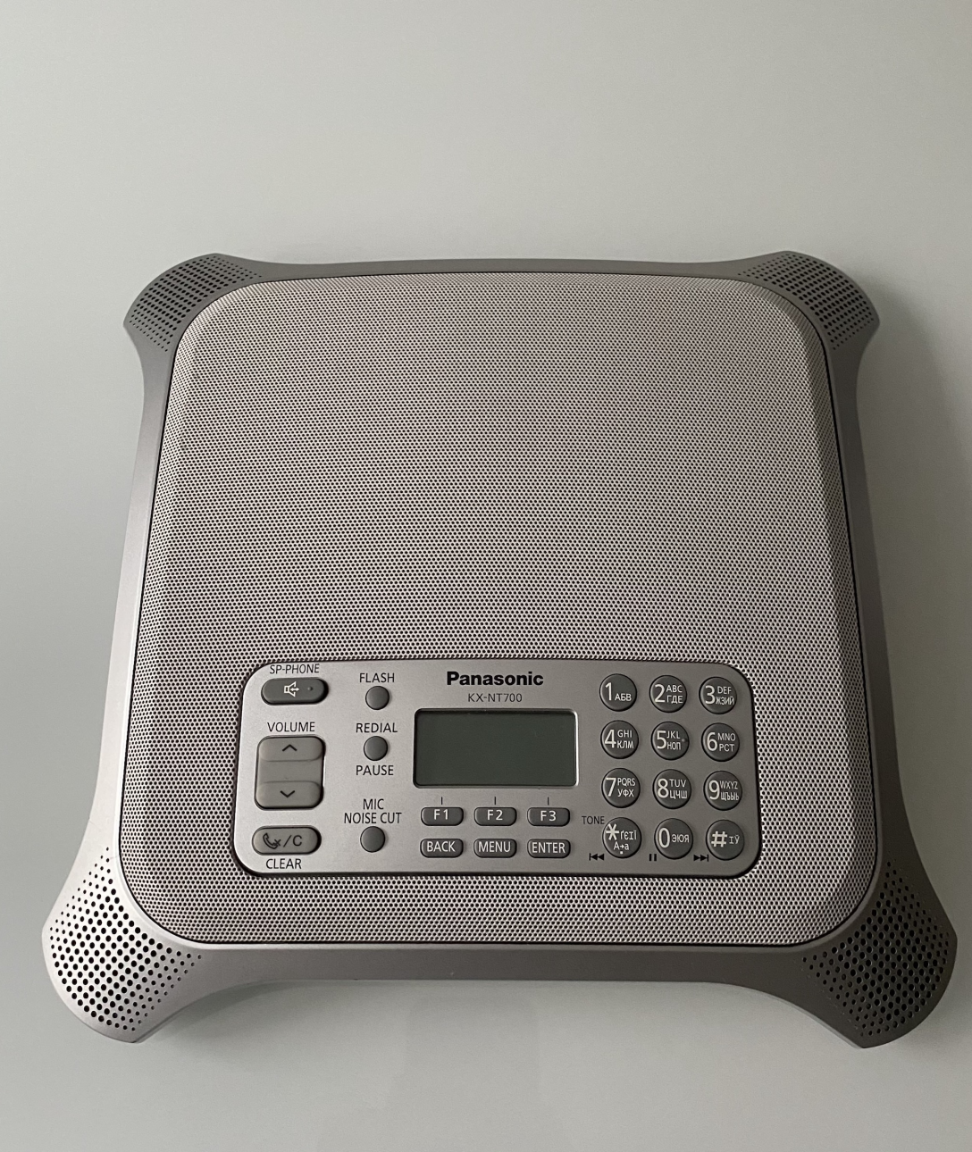 IP конференц-телефон KX-NT700RU